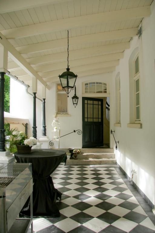 Hotel Hochzeitshaus Аурих Екстериор снимка